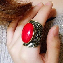 歐美外貿原單飾品批發 精致花紋與復古松石戒指的匠心工藝